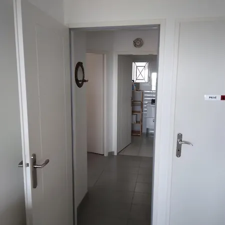 F3 En Bordure De L Etang De Thau Apartment